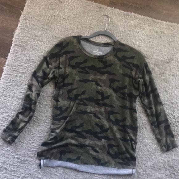 American Eagle Outfitters Sweaters - American Eagle Camo Sweater